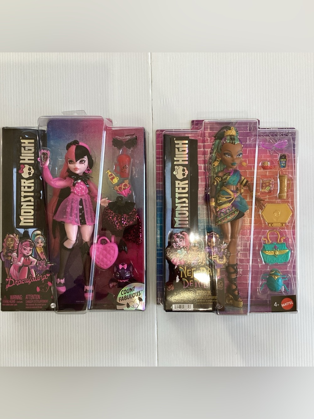 Monster High Nefera De Nile 2025 + Draculaura 2022 Set With Count Fabulous
